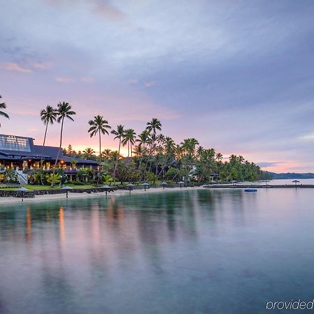 The Warwick Fiji Hotell Korolevu  Exteriör bild Sunset at the Sheraton Resort