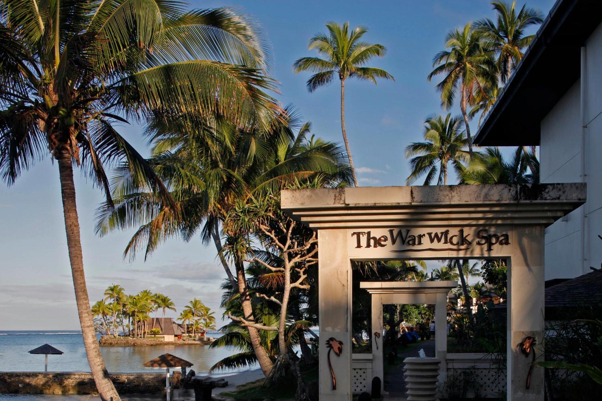 The Warwick Fiji Hotell Korolevu  Exteriör bild The Warwick Spa